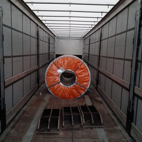 Transporte cargas especiales con gran bobina